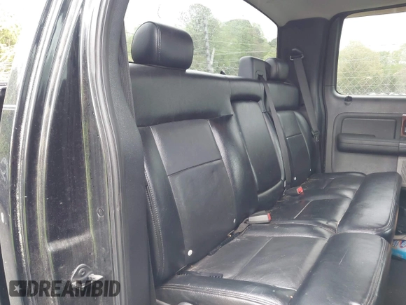 2006 Ford F-150 XLT with VIN 1FTPW14506KB52740, listed as a IAAI auction lot 42012144 with 288,242 mi miles. Bid and sale history available at carsss.com. Image 8.