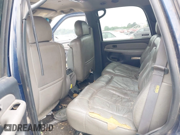 2002 Chevrolet Tahoe LS with VIN 1GNEC13Z62R205972, listed as a IAAI auction lot 42386598 with Not provided miles and . Bid and sale history available at DreamBid. Image 8.