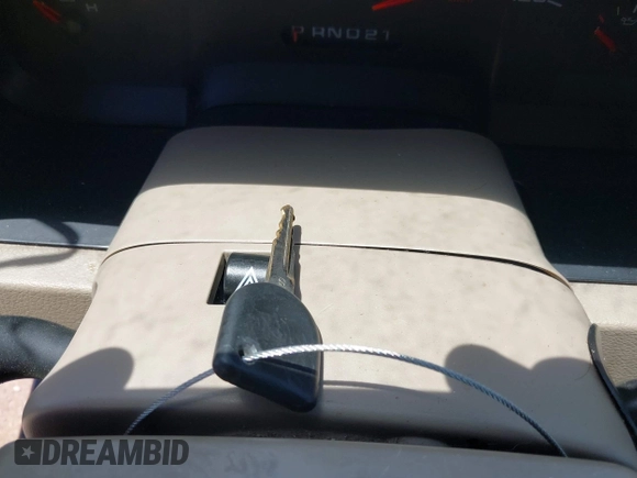 2007 Ford F-150 STX with VIN 1FTRX12W77KA79031, listed as a IAAI auction lot 42674618 with 195,176 mi miles and . Bid and sale history available at DreamBid. Image 11.