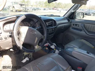 2003 Toyota Sequoia Limited with VIN 5TDBT48A03S151815, listed as a IAAI auction lot 41997536 with 232,916 mi miles. Bid and sale history available at carsss.com. Image 5.