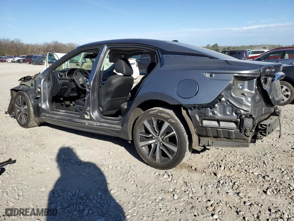 2020 Nissan Maxima SL with VIN 1N4AA6DV2LC367260, listed as a Copart auction lot 47050235 with 60,390 mi miles and Salvage Title. Bid and sale history available at carsss.com. Image 2.