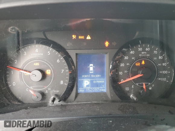 2015 Toyota Sienna LE AAS with VIN 5TDKK3DC3FS594310, listed as a Copart auction lot 51173375 with 152,097 mi miles and Salvage title. Bid and sale history available at DreamBid. Image 9.