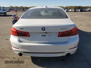 2018 BMW 5 Series 530i xDrive z VIN WBAJA7C55JWA73915, wystawiony jako Copart lot #42592435 z przebiegiem 85 371 mil mil oraz Nie do naprawy • Non repairable. Historia ofert i sprzedaży dostępna na DreamBid. Obrazek 6.