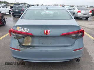 2022 Honda Civic Sedan Sport with VIN 2HGFE2F59NH559013, listed as a IAAI auction lot 41065208 with 39,803 mi miles. Bid and sale history available at carsss.com. Image 16.