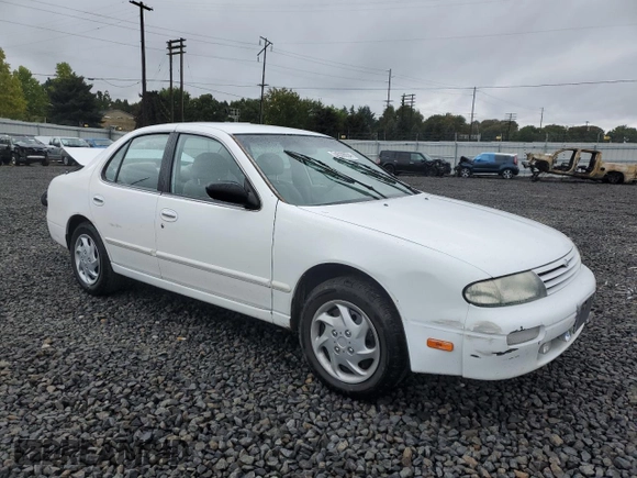 1997 Nissan Altima XE with VIN 1N4BU31D2VC235401, listed as a Copart auction lot 74559934 with 122,653 mi miles and Salvage Title. Bid and sale history available at carsss.com. Image 4.