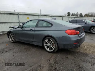 2015 BMW 4 Series 428i xDrive z VIN WBA3N9C56FK246149, wystawiony jako Copart lot #52175015 z przebiegiem 45 236 mil mil oraz Szkody całkowita. Historia ofert i sprzedaży dostępna na DreamBid. Obrazek 2.