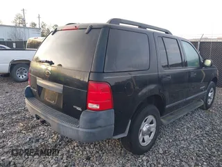 2005 Ford Explorer XLS with VIN 1FMZU62K75UA30945, listed as a IAAI auction lot 41772727 with 57,729 mi miles and . Bid and sale history available at DreamBid. Image 4.