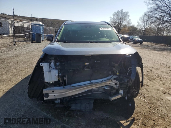 2020 Toyota RAV4 XLE with VIN JTMP1RFV2LD056442, listed as a Copart auction lot 51305755 with 134,357 mi miles and Salvage Title. Bid and sale history available at carsss.com. Image 5.
