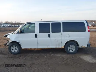 2005 Chevrolet Express Cargo with VIN 1GCFG15T251250047, listed as a IAAI auction lot 41797512 with 149,610 mi miles and . Bid and sale history available at DreamBid. Image 14.