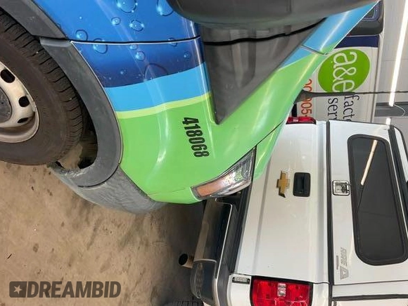 2018 Ford Transit с VIN 1FTYE1CM7JKB31067, выставлен на аукционе IAAI как лот 42742910 с пробегом 64 837 миль миль и . История ставок и продаж доступна на DreamBid. Изображение 24.