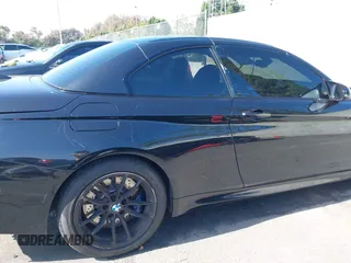 2015 BMW M4 z VIN WBS3U9C51FJ968052, wystawiony jako IAAI lot #42301612 z przebiegiem 80 556 mil mil oraz . Historia ofert i sprzedaży dostępna na DreamBid. Obrazek 17.