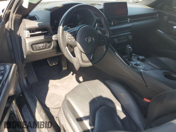 2021 Toyota GR Supra 3.0 with VIN WZ1DB0C01MW042477, listed as a Copart auction lot 70084924 with 59,925 mi miles and Salvage Title. Bid and sale history available at carsss.com. Image 8.