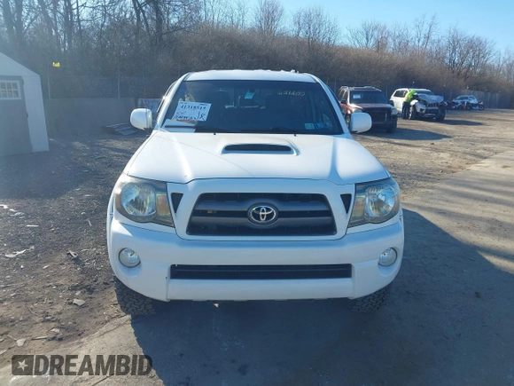 2009 Toyota Tacoma z VIN 5TEMU52N99Z621200, wystawiony jako IAAI lot #41318515 z przebiegiem 157 034 mil mil oraz . Historia ofert i sprzedaży dostępna na DreamBid. Obrazek 12.