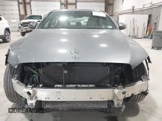 2017 Mercedes-Benz E-Class E 300 Luxury with VIN WDDZF4KB2HA241243, listed as a IAAI auction lot 41675898 with 64,789 mi miles. Bid and sale history available at carsss.com. Image 6.