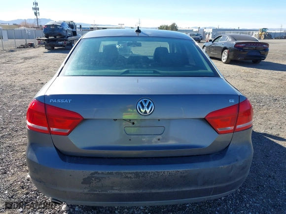 2012 Volkswagen Passat SE with VIN 1VWBP7A31CC008775, listed as a IAAI auction lot 41353437 with 118,815 mi miles. Bid and sale history available at carsss.com. Image 16.