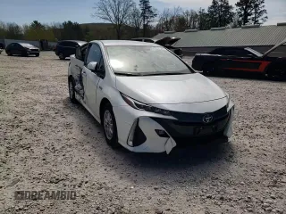 2017 Toyota Prius Plus with VIN JTDKARFP1H3005684, listed as a Copart auction lot 55141105 with 36,379 mi miles and Salvage Title. Bid and sale history available at DreamBid. Image 13.