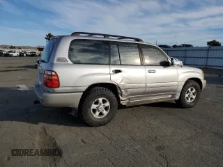 2000 Toyota Land Cruiser with VIN JT3HT05J3Y0091924, listed as a Copart auction lot 81252054 with 201,082 mi miles and Salvage Title. Bid and sale history available at carsss.com. Image 3.