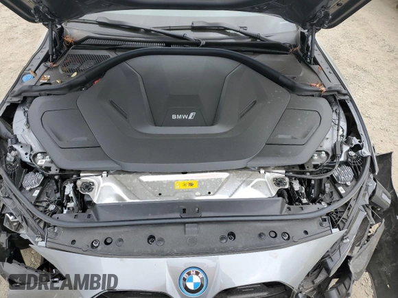 2023 BMW i4 eDrive35 z VIN WBY43AW06PFR23434, wystawiony jako Copart lot #54530055 z przebiegiem 16 920 mil mil oraz Szkody całkowita. Historia ofert i sprzedaży dostępna na DreamBid. Obrazek 11.