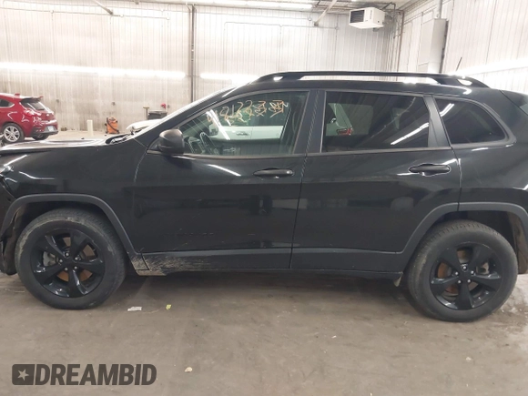 2016 Jeep Cherokee Sport with VIN 1C4PJMAB3GW375360, listed as a IAAI auction lot 41813233 with 100,780 mi miles and . Bid and sale history available at DreamBid. Image 15.
