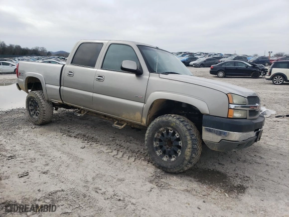 2003 Chevrolet Silverado 2500HD LS with VIN 1GCHK23163F153738, listed as a Copart auction lot 48056735 with 243,251 mi miles and Salvage Title. Bid and sale history available at carsss.com. Image 4.