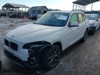 2013 BMW X1 28i with VIN WBAVM1C58DVW45962, listed as a IAAI auction lot 41323144 with 117,363 mi miles. Bid and sale history available at carsss.com. Image 18.