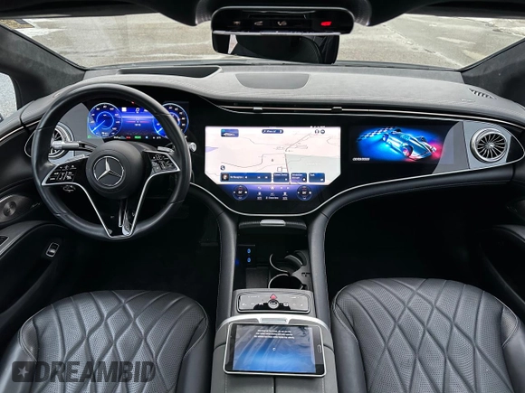 2022 Mercedes-Benz EQS 580 z VIN W1KCG4EB7NA021431, wystawiony jako Copart lot #44053605 z przebiegiem 28 708 mil mil oraz Czysty tytuł • Clean title. Historia ofert i sprzedaży dostępna na DreamBid. Obrazek 9.