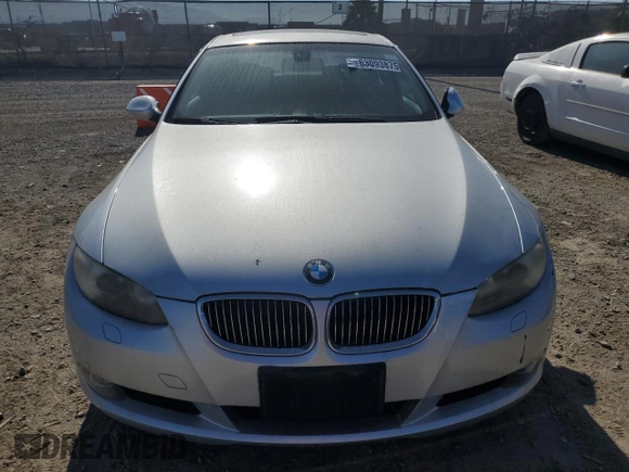 2009 BMW 3 Series 328i z VIN WBAWV13549P122225, wystawiony jako Copart lot #63093875 z przebiegiem 78 527 mil mil oraz Czysty tytuł • Clean title. Historia ofert i sprzedaży dostępna na DreamBid. Obrazek 5.