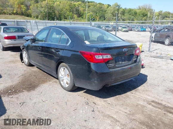 2015 Subaru Legacy 2.5i z VIN 4S3BNBA65F3073803, wystawiony jako IAAI lot #40507339 z przebiegiem 69 390 mil mil oraz . Historia ofert i sprzedaży dostępna na DreamBid. Obrazek 3.