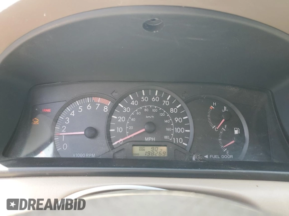 2006 Toyota Corolla CE with VIN 1NXBR32E56Z579489, listed as a Copart auction lot 62107695 with 198,269 mi miles and Salvage title. Bid and sale history available at DreamBid. Image 9.