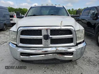 2018 Ram 3500 Tradesman z VIN 3C63RRGL1JG401195, wystawiony jako Copart lot #54166715 z przebiegiem 556 538 mil mil oraz Tytuł czysty. Historia ofert i sprzedaży dostępna na DreamBid. Obrazek 5.