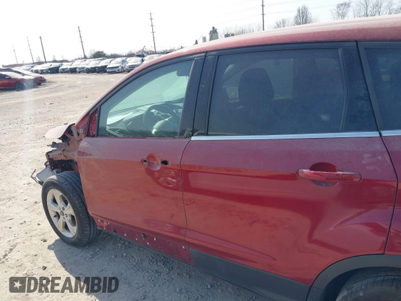 2016 Ford Escape SE with VIN 1FMCU9G92GUB70319, listed as a IAAI auction lot 41747240 with 114,158 mi miles. Bid and sale history available at carsss.com. Image 15.