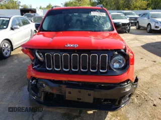 2017 Jeep Renegade Sport with VIN ZACCJBABXHPG38722, listed as a Copart auction lot 71112863 with 175,471 mi miles and Salvage title. Bid and sale history available at DreamBid. Image 5.