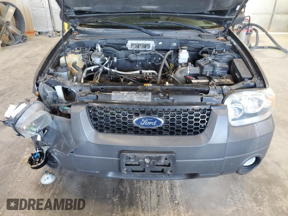 2007 Ford Escape XLT with VIN 1FMYU03Z37KA91342, listed as a Copart auction lot 72622304 with 170,512 mi miles and Salvage Title. Bid and sale history available at carsss.com. Image 12.