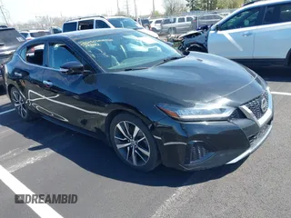2019 Nissan Maxima SV with VIN 1N4AA6AV5KC377042, listed as a IAAI auction lot 41839754 with 53,962 mi miles. Bid and sale history available at carsss.com. Image 1.
