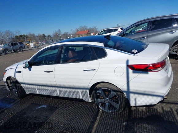 2016 Kia Optima SX Turbo with VIN 5XXGW4L29GG025604, listed as a IAAI auction lot 41687483 with 112,853 mi miles and . Bid and sale history available at carsss.com. Image 15.