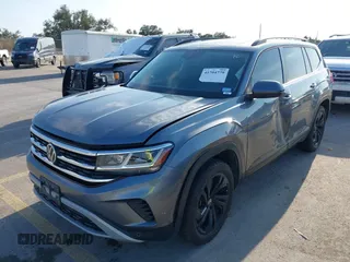 2022 Volkswagen Atlas 3.6L V6 SE w/Technology with VIN 1V2KR2CA5NC507639, listed as a IAAI auction lot 41704779 with 101,267 mi miles. Bid and sale history available at carsss.com. Image 17.