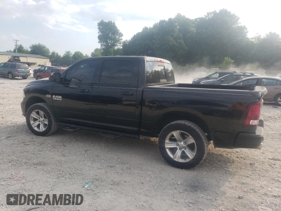 2014 Ram 1500 Sport z VIN 1C6RR7MTXES136911, wystawiony jako Copart lot #62256965 z przebiegiem 303 522 mil mil oraz Czysty tytuł • Clean title. Historia ofert i sprzedaży dostępna na DreamBid. Obrazek 2.