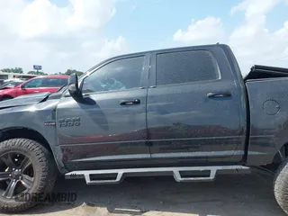 2015 Ram 1500 Sport z VIN 1C6RR6MT5FS784703, wystawiony jako IAAI lot #42129086 z przebiegiem 126 856 mil mil oraz . Historia ofert i sprzedaży dostępna na DreamBid. Obrazek 14.