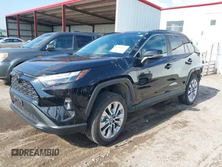 2025 Toyota RAV4 XLE Premium with VIN 2T3A1RFV1SW517279, listed as a IAAI auction lot 42363491 with 8,848 mi miles and . Bid and sale history available at DreamBid. Image 19.