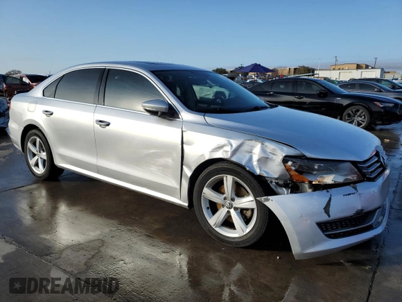 2012 Volkswagen Passat SE with VIN 1VWBH7A36CC049304, listed as a Copart auction lot 85034614 with 106,138 mi miles and Clean Title. Bid and sale history available at carsss.com. Image 4.
