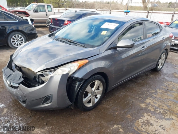 2011 Hyundai Elantra GLS PZEV with VIN 5NPDH4AE1BH059902, listed as a IAAI auction lot 41827426 with 198,957 mi miles. Bid and sale history available at carsss.com. Image 17.