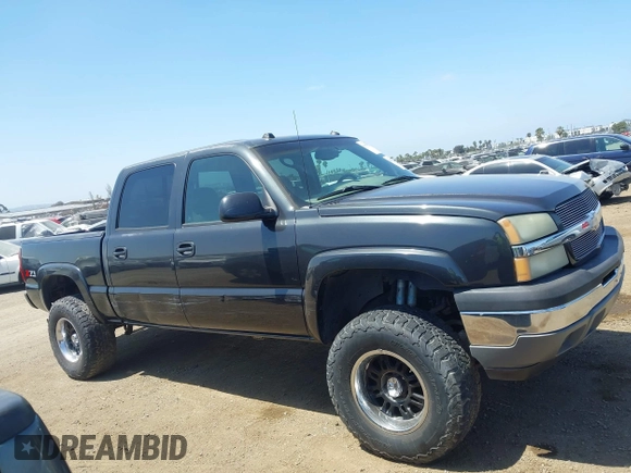2005 Chevrolet Silverado 1500 LT with VIN 2GCEK13T651358419, listed as a IAAI auction lot 42073531 with 120,233 mi miles and . Bid and sale history available at DreamBid. Image 13.