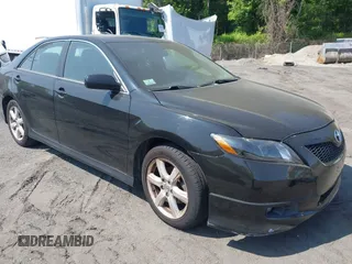 2009 Toyota Camry LE z VIN 4T1BK46K69U093305, wystawiony jako IAAI lot #42409372 z przebiegiem 202 385 mil mil oraz . Historia ofert i sprzedaży dostępna na DreamBid. Obrazek 1.