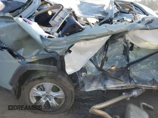 2019 Toyota RAV4 XLE with VIN JTMP1RFV5KD017214, listed as a Copart auction lot 88239775 with Not Provided miles and Salvage Title. Bid and sale history available at DreamBid. Image 10.