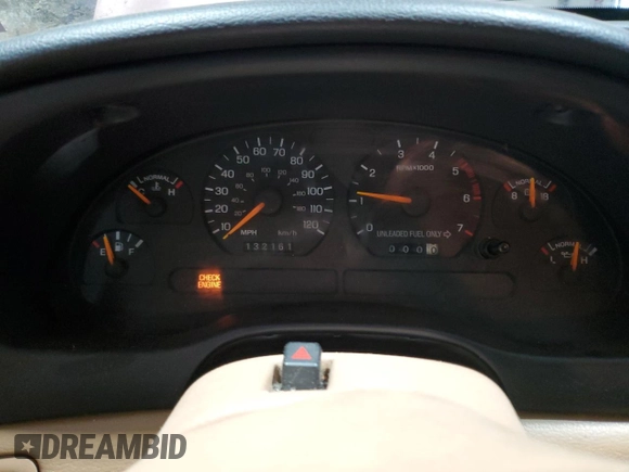 1996 Ford Mustang with VIN 1FALP4043TF202065, listed as a Copart auction lot 87761965 with 132,161 mi miles and Salvage Title. Bid and sale history available at carsss.com. Image 9.