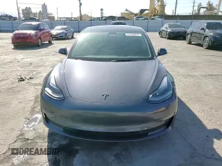 2023 Tesla Model 3 с VIN 5YJ3E1EA9PF402374, выставлен на аукционе Copart как лот 51184075 с пробегом 31 375 миль миль и Списание • Salvage title. История ставок и продаж доступна на DreamBid. Изображение 11.