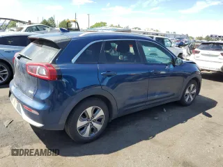2018 Kia Niro FE with VIN KNDCB3LC3J5153586, listed as a Copart auction lot 67864184 with 86,574 mi miles and Salvage Title. Bid and sale history available at carsss.com. Image 3.