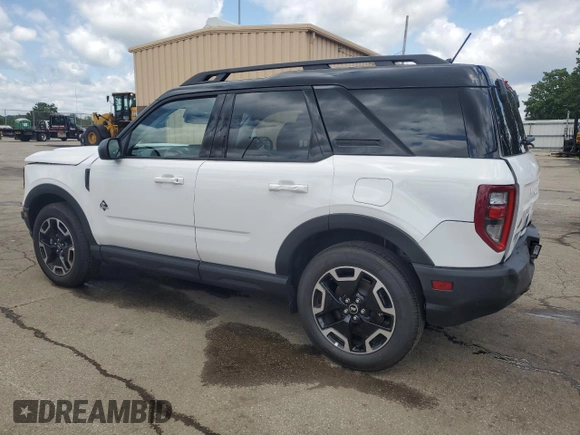 2024 Ford Bronco Sport Outer Banks with VIN 3FMCR9C67RRF59979, listed as a Copart auction lot 61440025 with 3,224 mi miles and Salvage title. Bid and sale history available at DreamBid. Image 2.