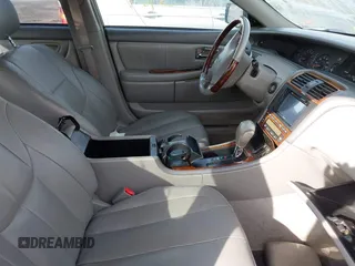 2003 Toyota Avalon XL with VIN 4T1BF28B83U324802, listed as a IAAI auction lot 41746525 with Not Provided miles and . Bid and sale history available at carsss.com. Image 5.