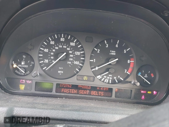2001 BMW X5 4.4i with VIN WBAFB33541LH20155, listed as a IAAI auction lot 41078904 with 172,762 mi miles. Bid and sale history available at carsss.com. Image 7.